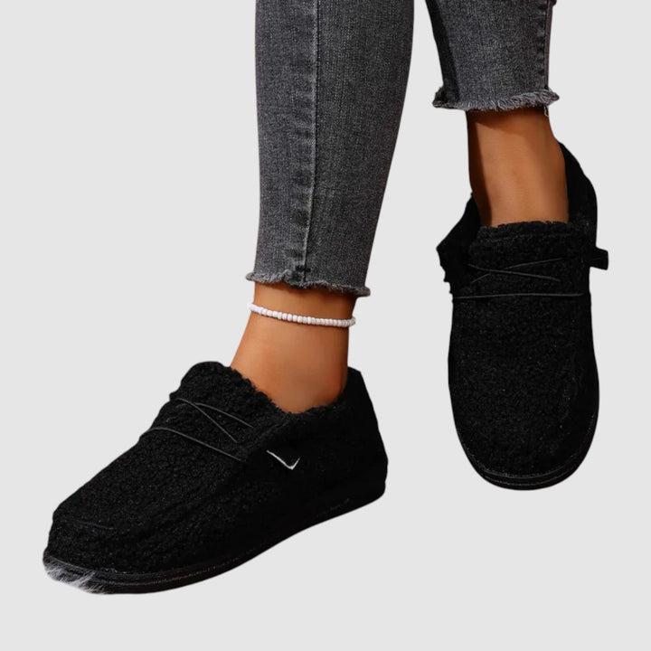 Luna - Elegantní semišové slip-on boty