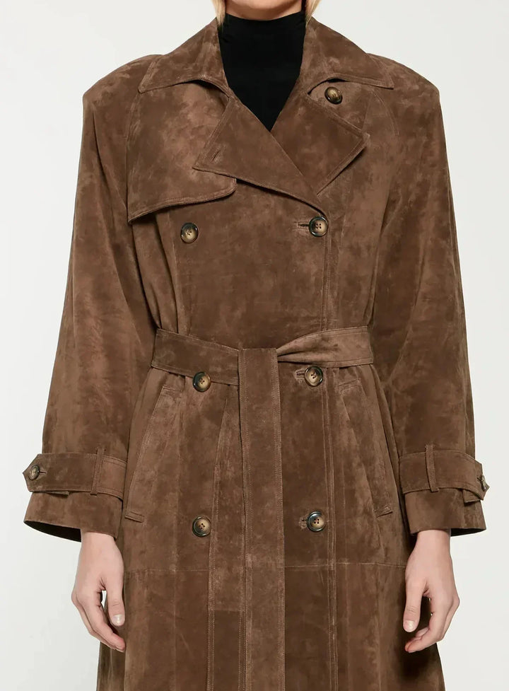 Clara - Elegantní trench coat z imitace semiše