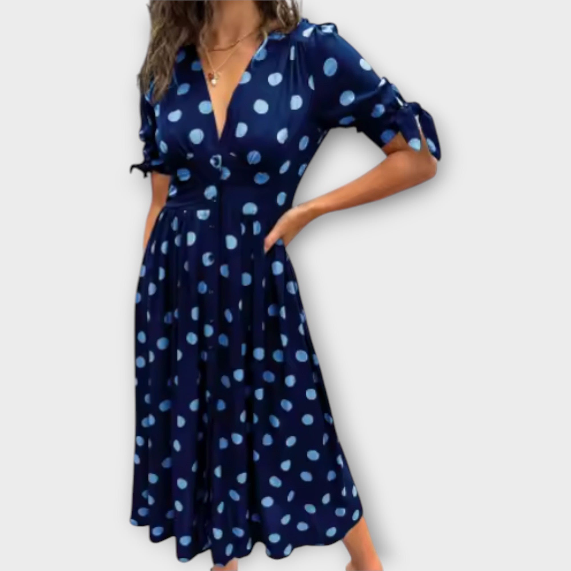 Elegantní Midi Šaty S Vzdušnou Siluetou A Pohybem Elegantním